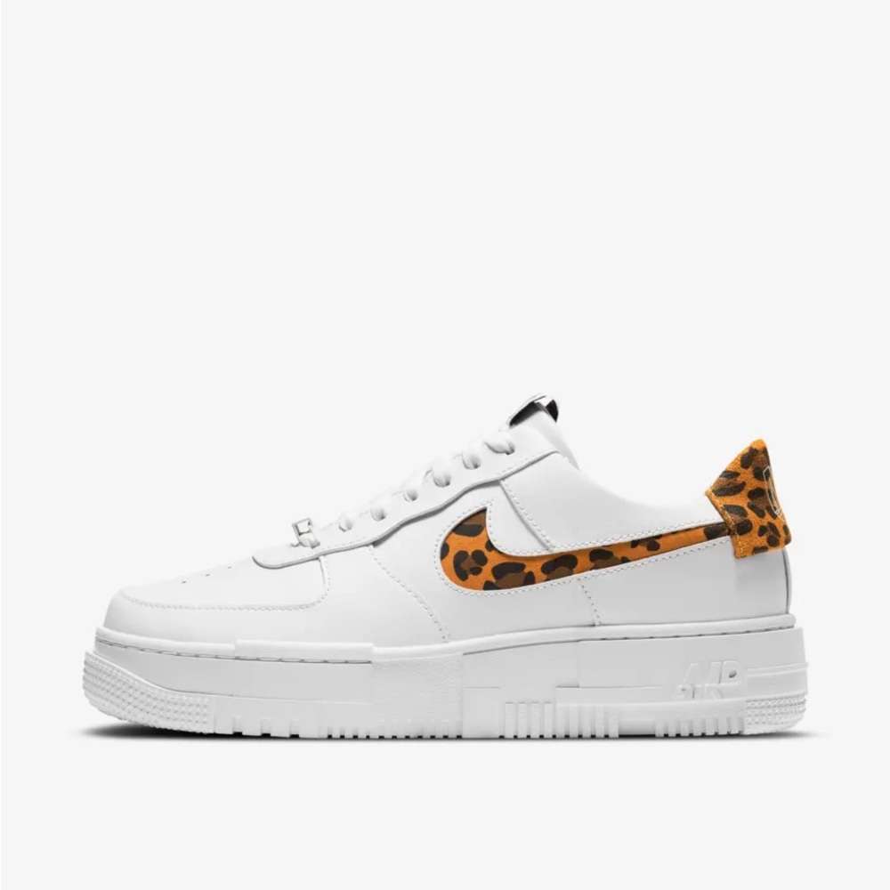 Women's Air Force 1 Pixel
Leopard